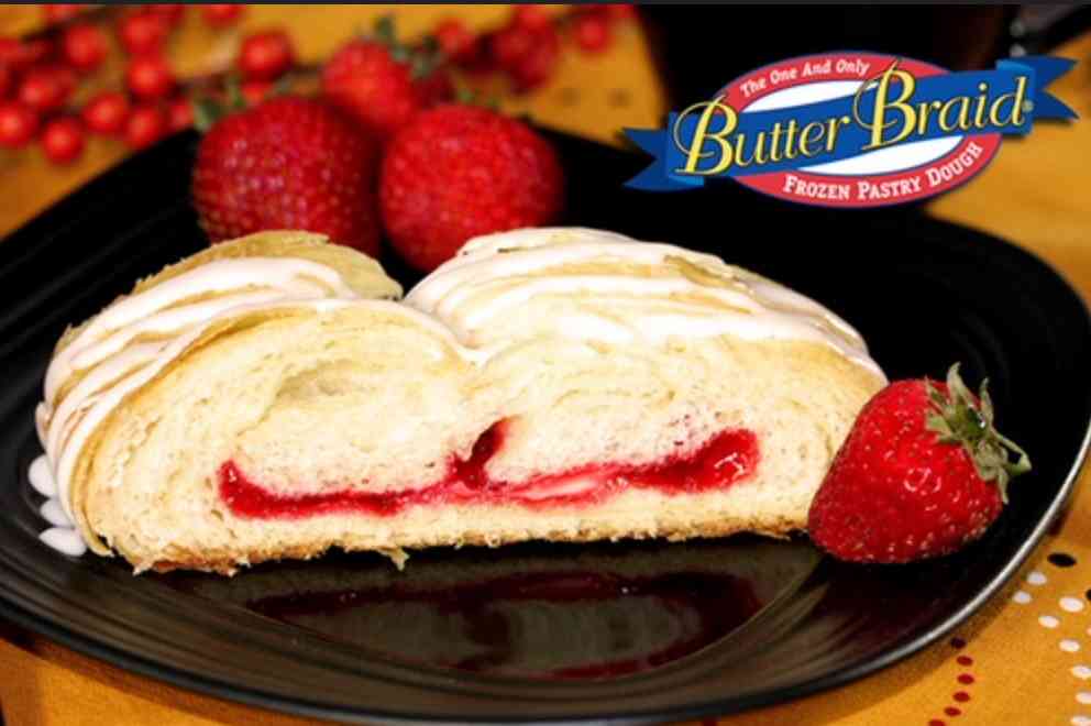 Strawberry Cream Cheese Butter Braid Image