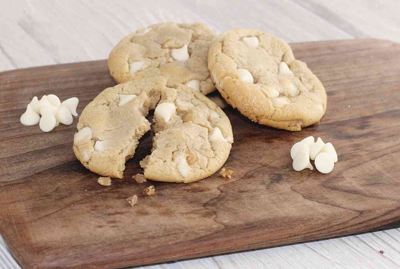 White Chunk Macadamia Nut Cookie Dough Image