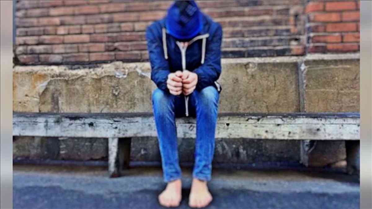 Helping Youth Facing Homelessness Image