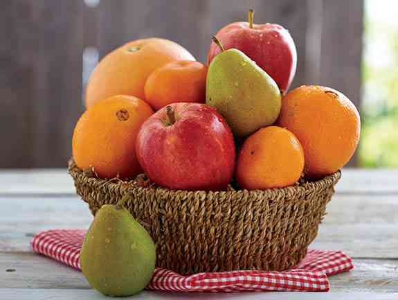 Box 7 - Grapefruit (15), Oranges (20), Braeburn Apples (10), and Pears (10) Image